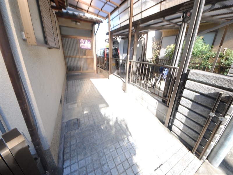 2/7 エントランス