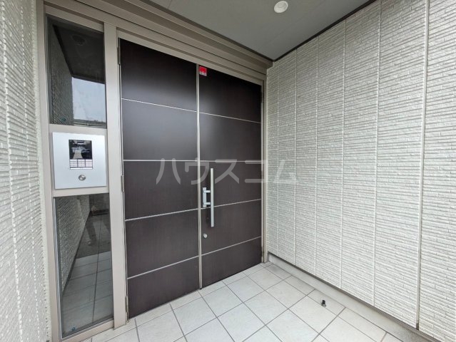 3/6 エントランス