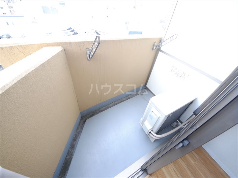 19/30 バルコニー