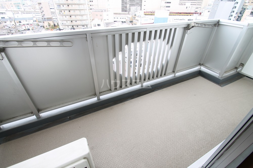 21/30 バルコニー