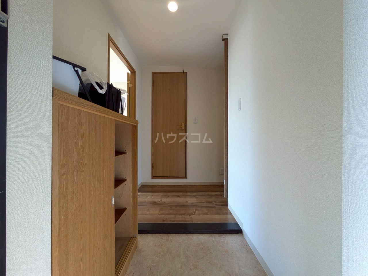 13/29 玄関