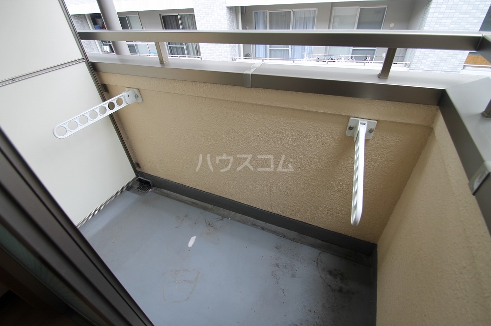 20/30 バルコニー