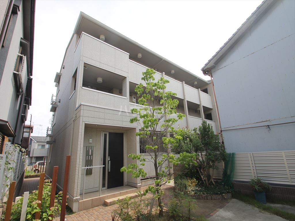 2/30 外観