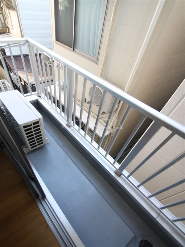 21/30 バルコニー