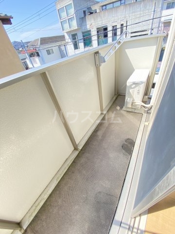 23/28 バルコニー