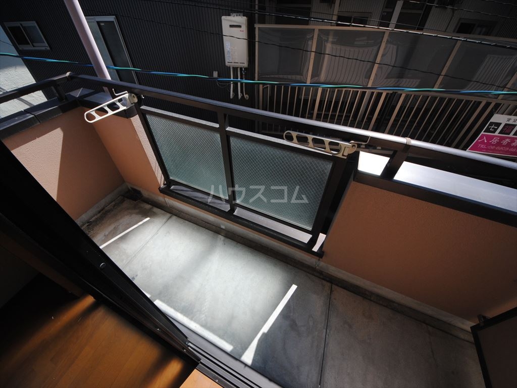 18/29 バルコニー