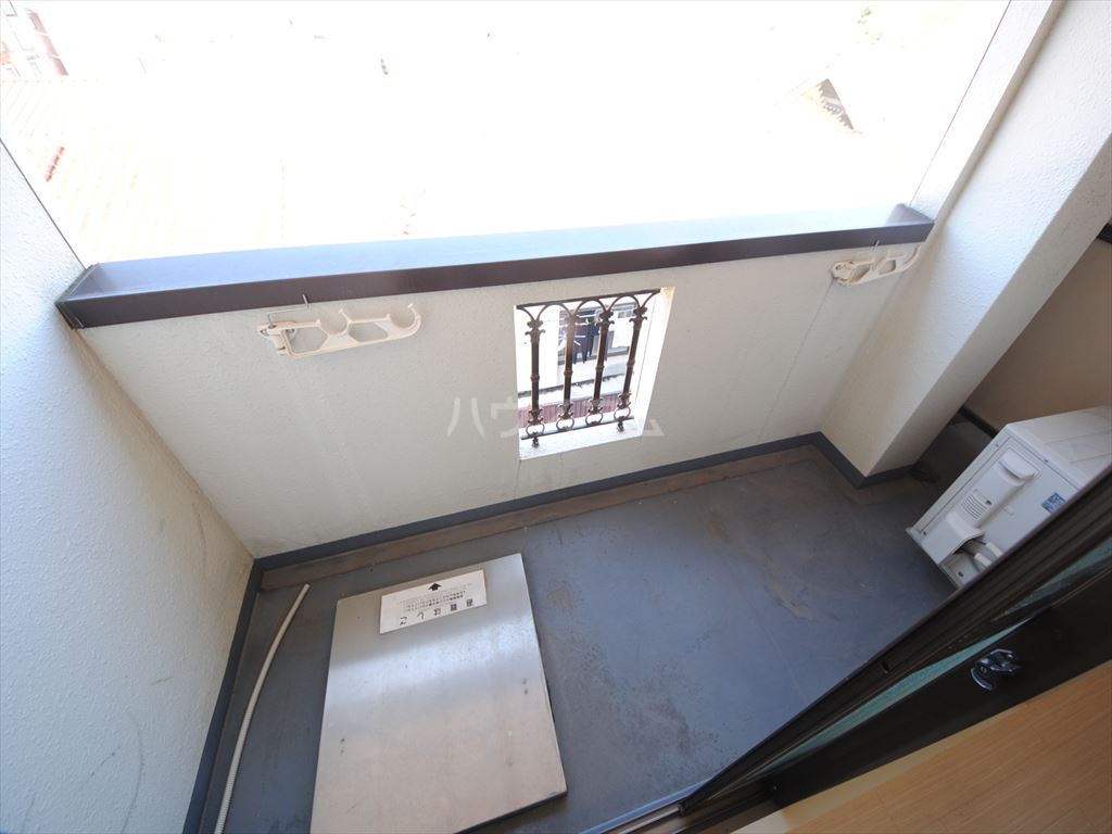 17/30 バルコニー