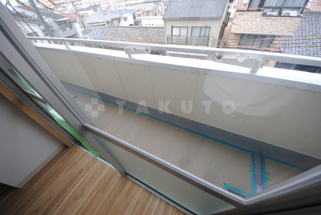 13/25 バルコニー