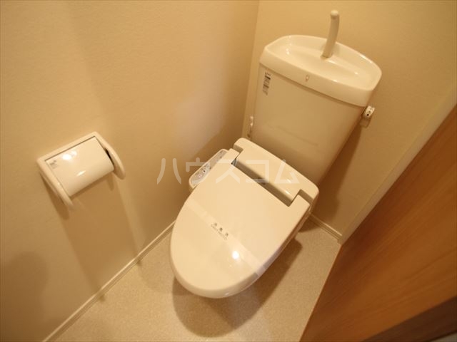 13/30 トイレ