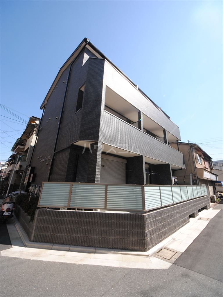 2/30 外観
