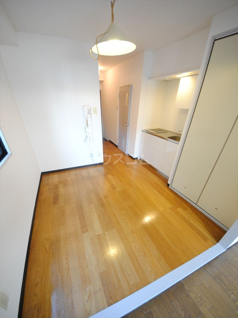 17/30 バルコニー