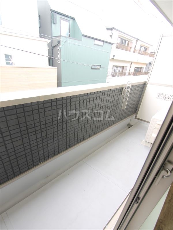 23/30 バルコニー