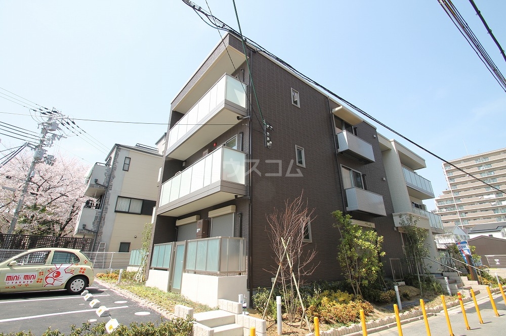 2/30 外観