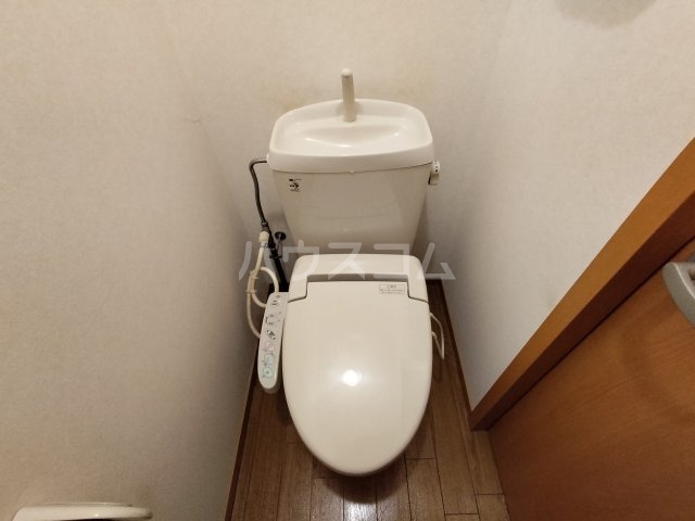 16/30 トイレ