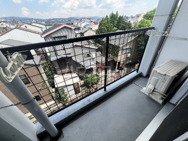 21/30 バルコニー