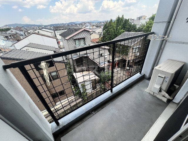 13/28 バルコニー