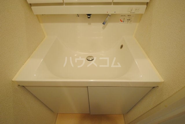 18/30 洗面