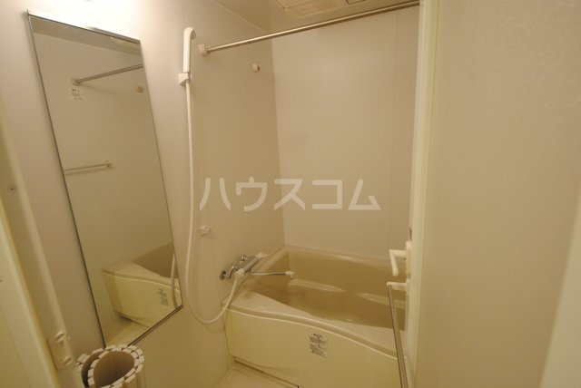 14/30 浴室