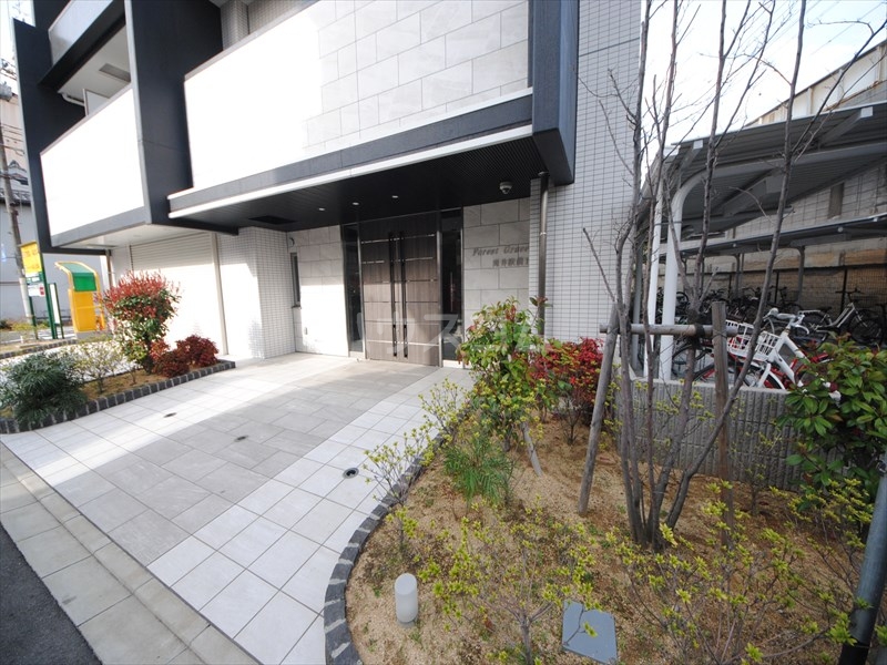 3/4 エントランス