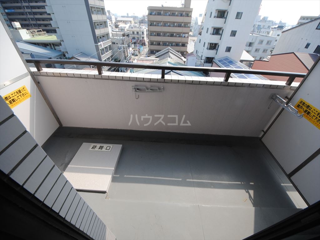 15/28 バルコニー