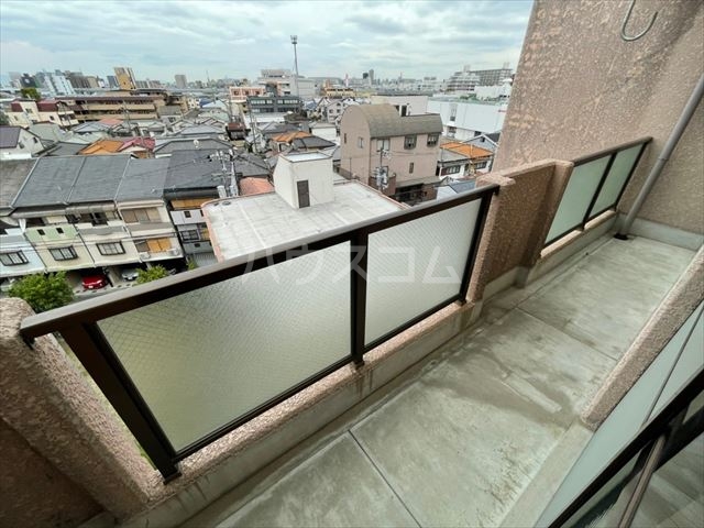 14/26 バルコニー