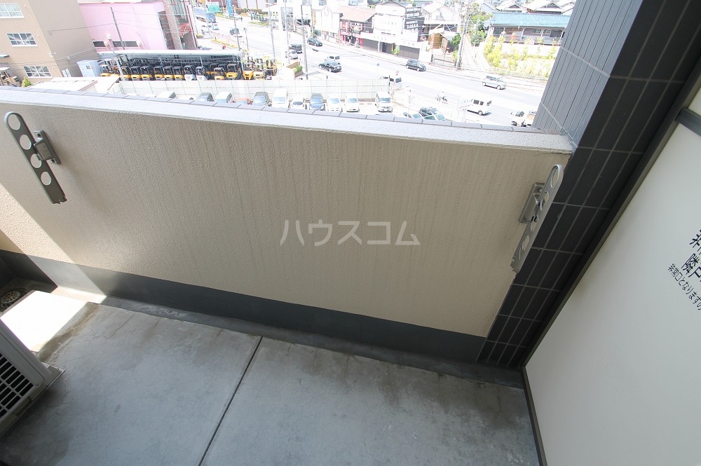 23/30 バルコニー