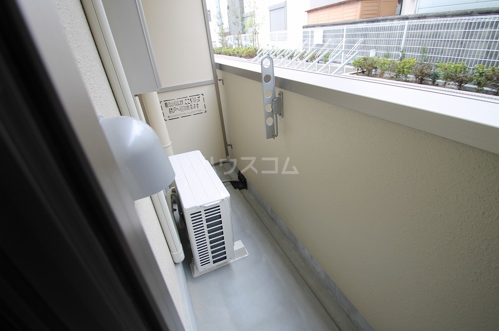 21/30 バルコニー