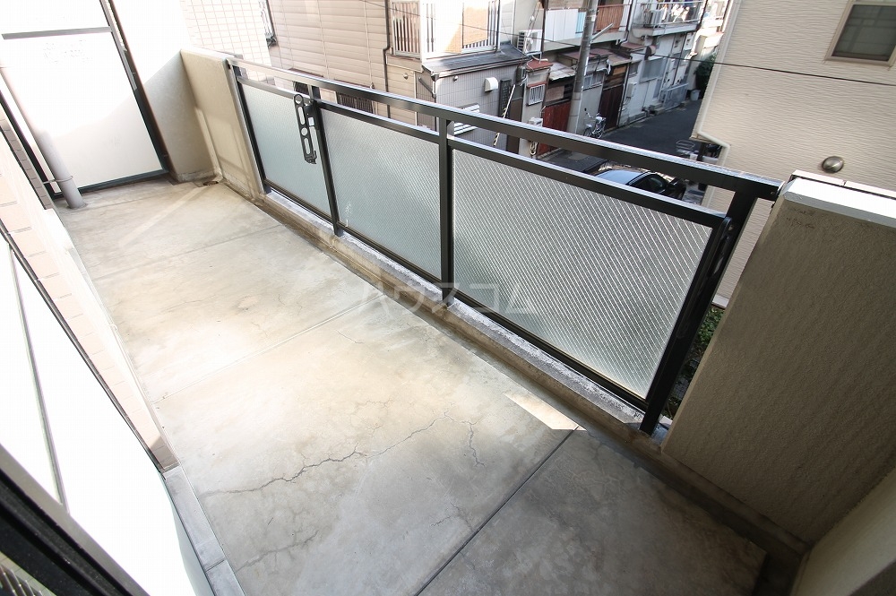 22/30 バルコニー