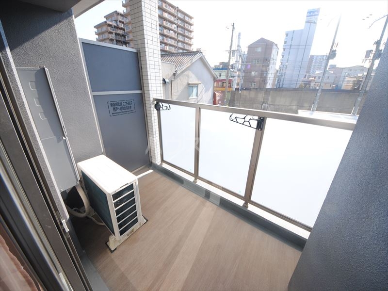 19/30 バルコニー