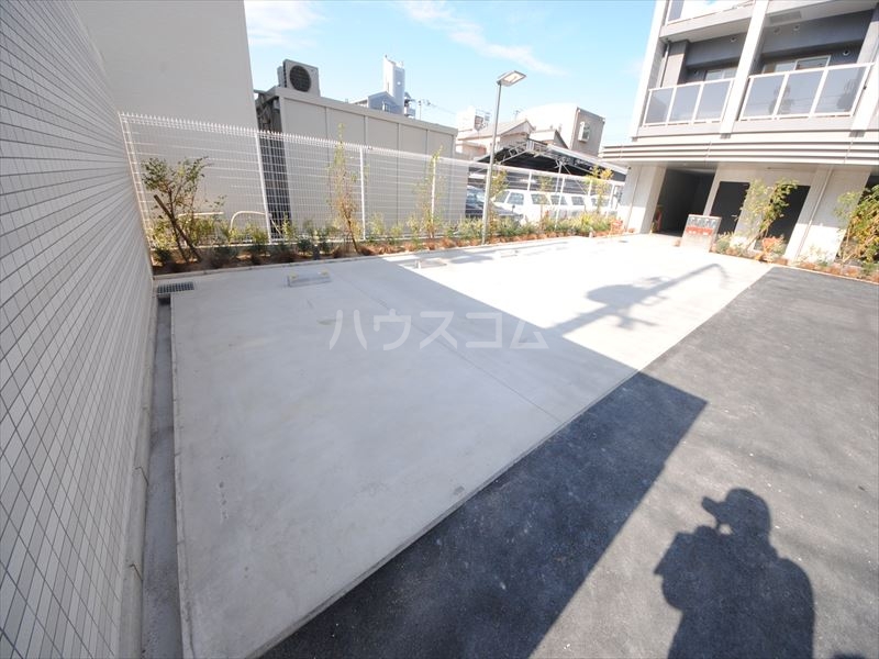24/29 駐車場
