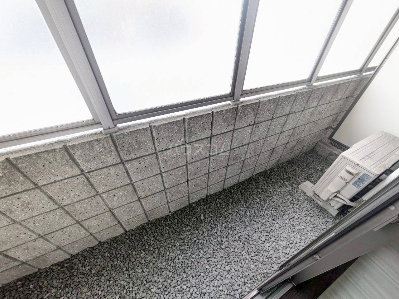 21/30 バルコニー