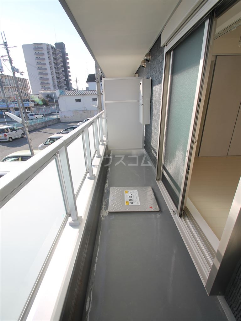 21/30 バルコニー