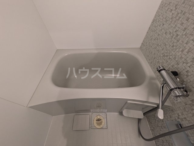 17/30 浴室