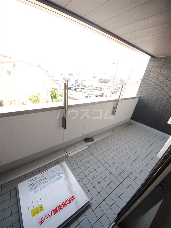 25/30 バルコニー