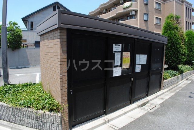 3/4 エントランス