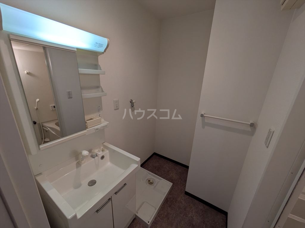 18/30 洗面