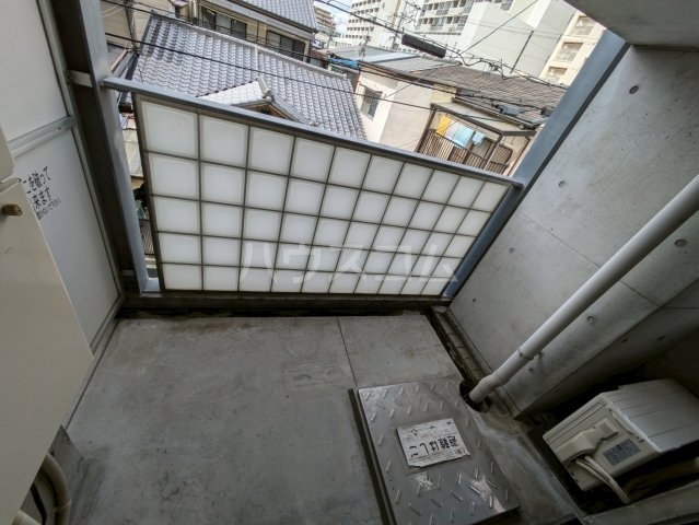 20/30 バルコニー