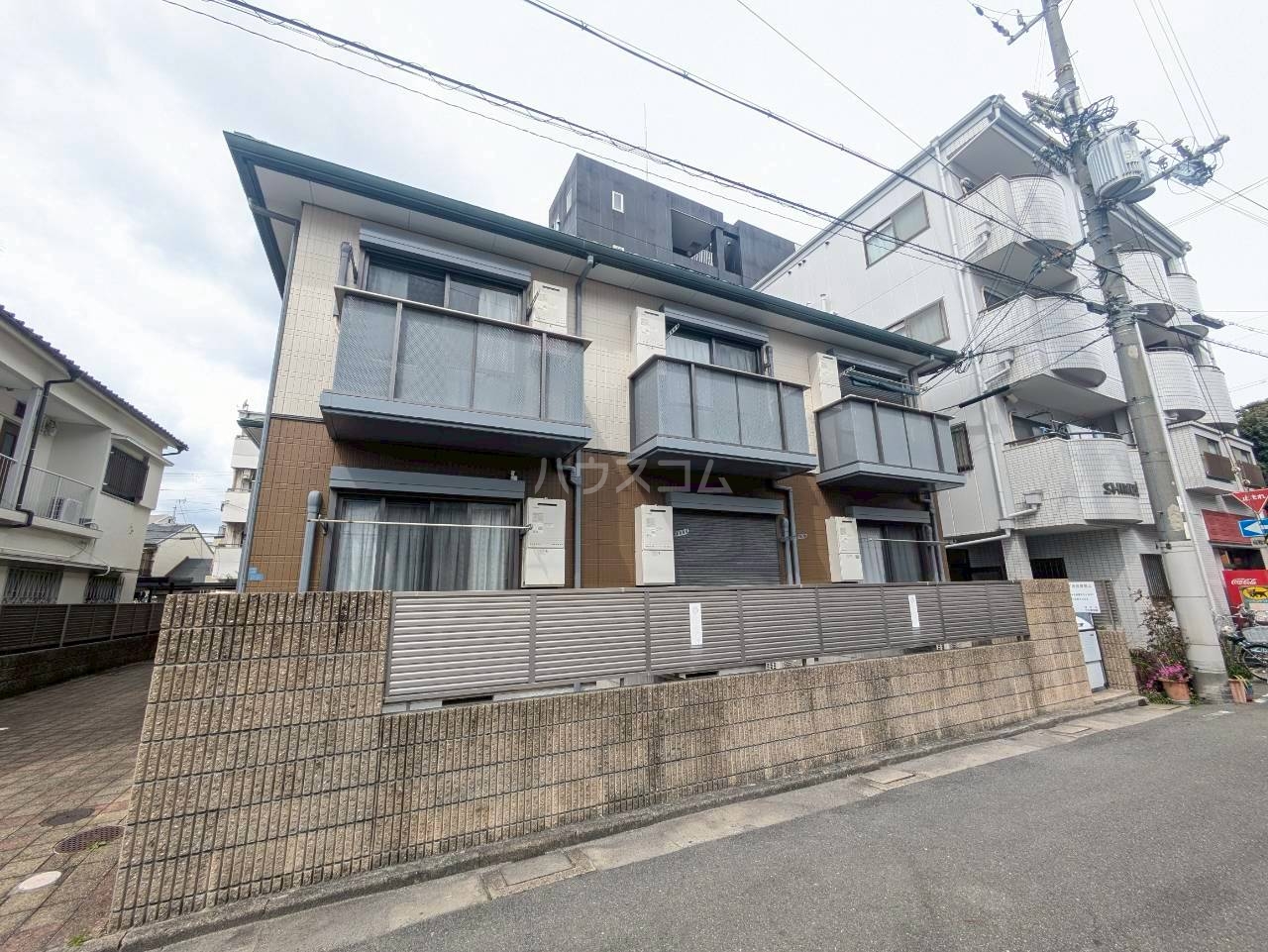 2/4 外観