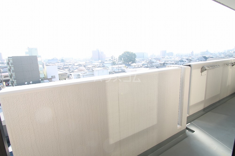 19/30 バルコニー
