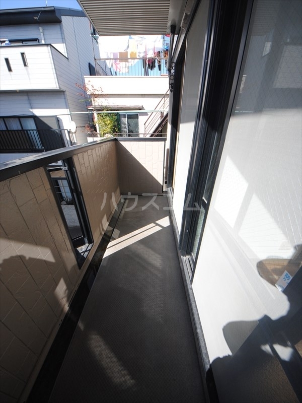 23/30 バルコニー