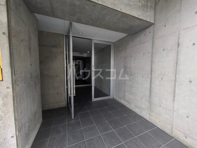 3/5 エントランス