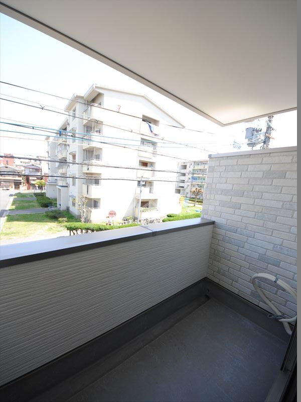 19/30 バルコニー