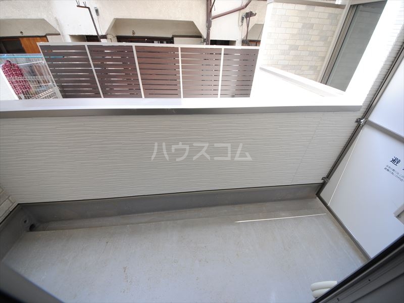 19/30 バルコニー