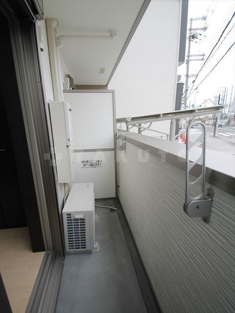 19/30 バルコニー