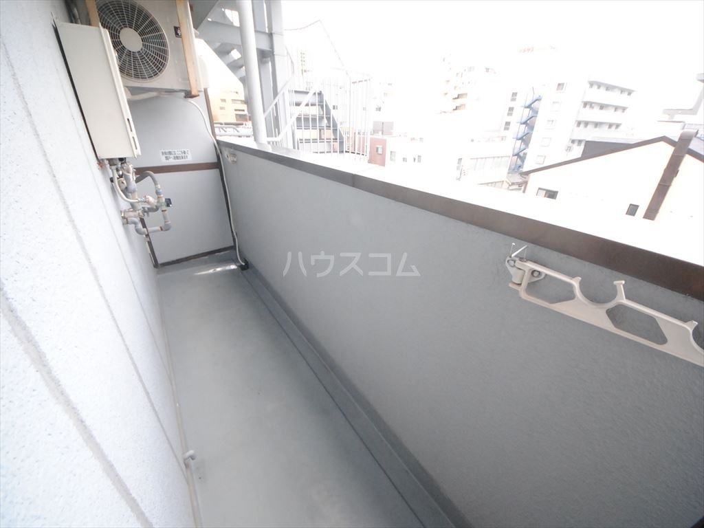 13/29 バルコニー