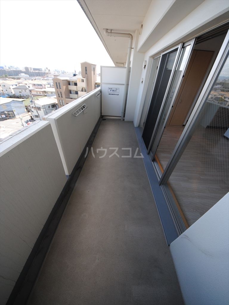 25/30 バルコニー