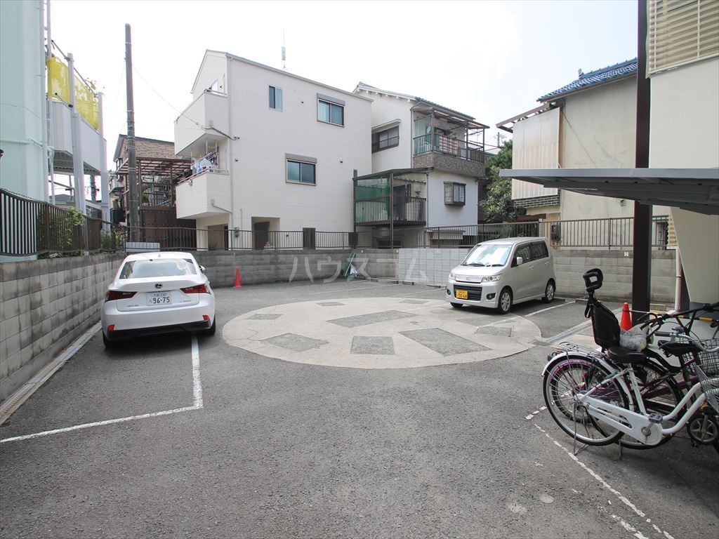 29/30 駐車場