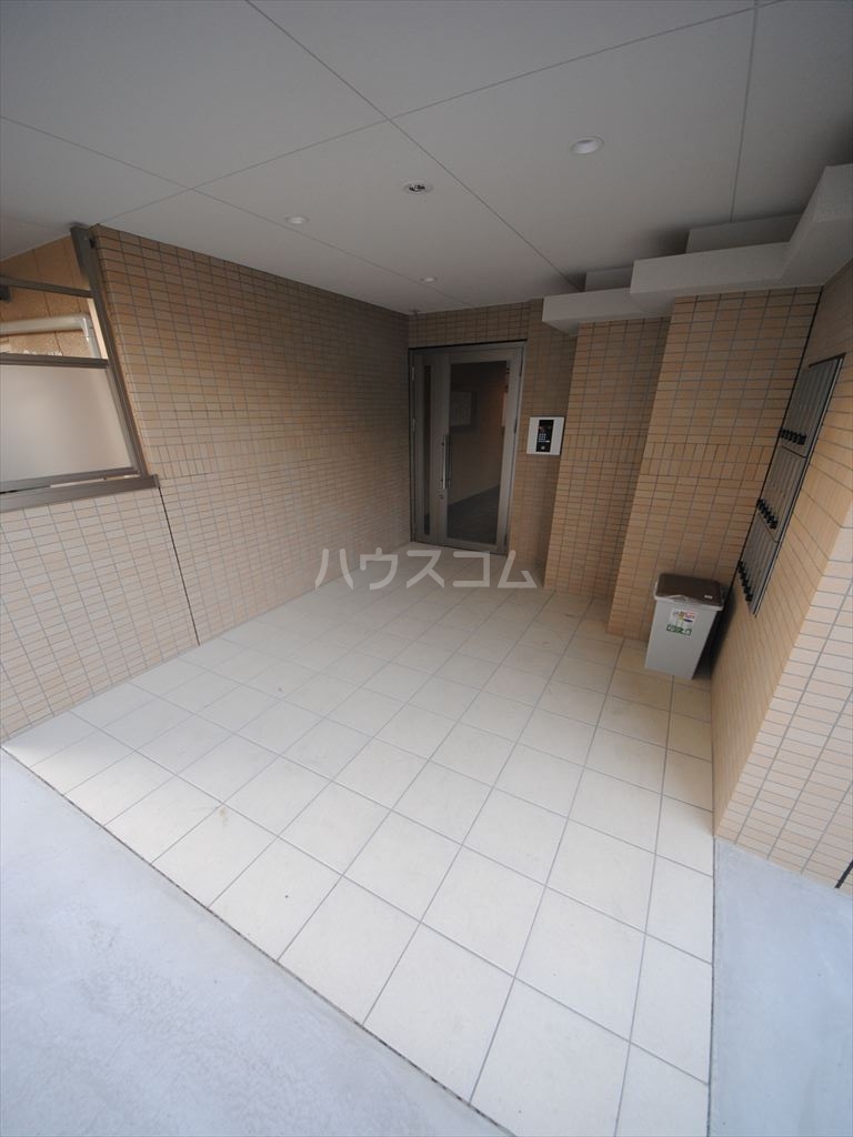 2/8 エントランス