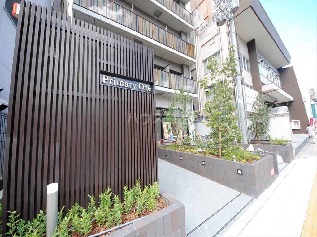 29/30 エントランス