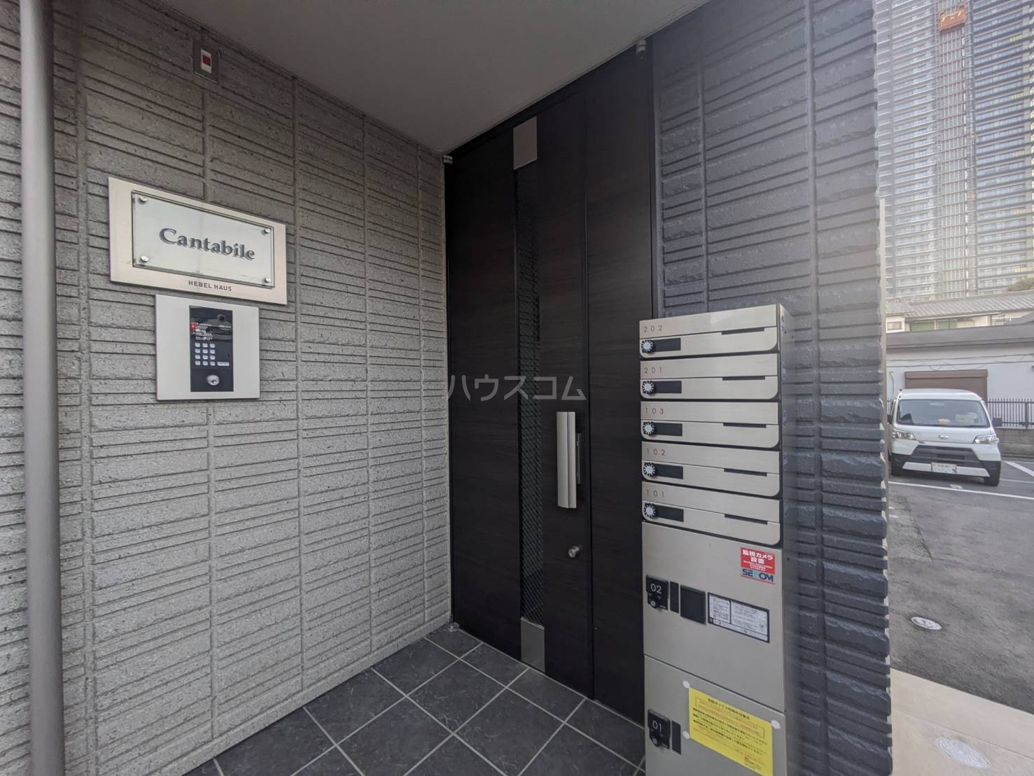 建物エントランス